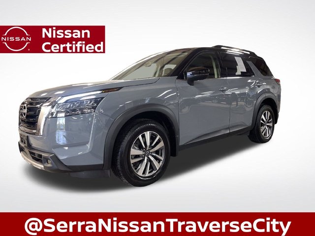 2024 Nissan Pathfinder SL