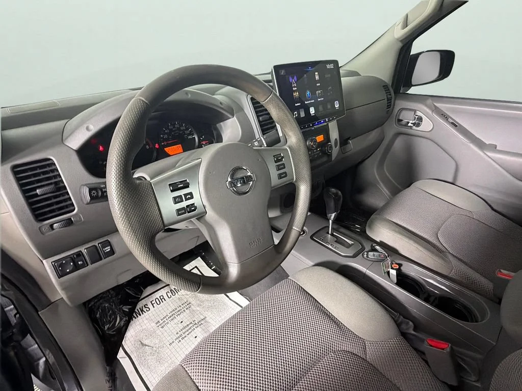 2020 Nissan Frontier SV - Photo 18
