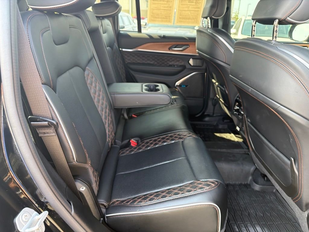 Used 2025 Black Jeep Summit Reserve image 20