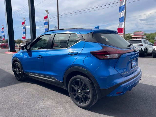 Used 2023 Blue Nissan SR image 5
