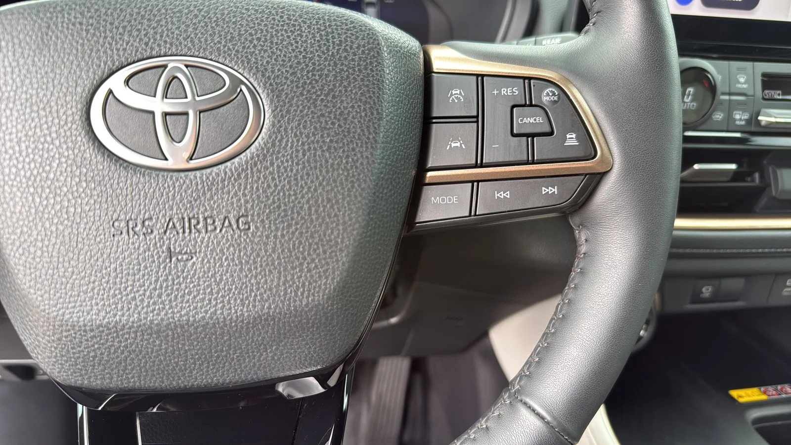 Used 2025 Blue Toyota MAX Platinum image 15
