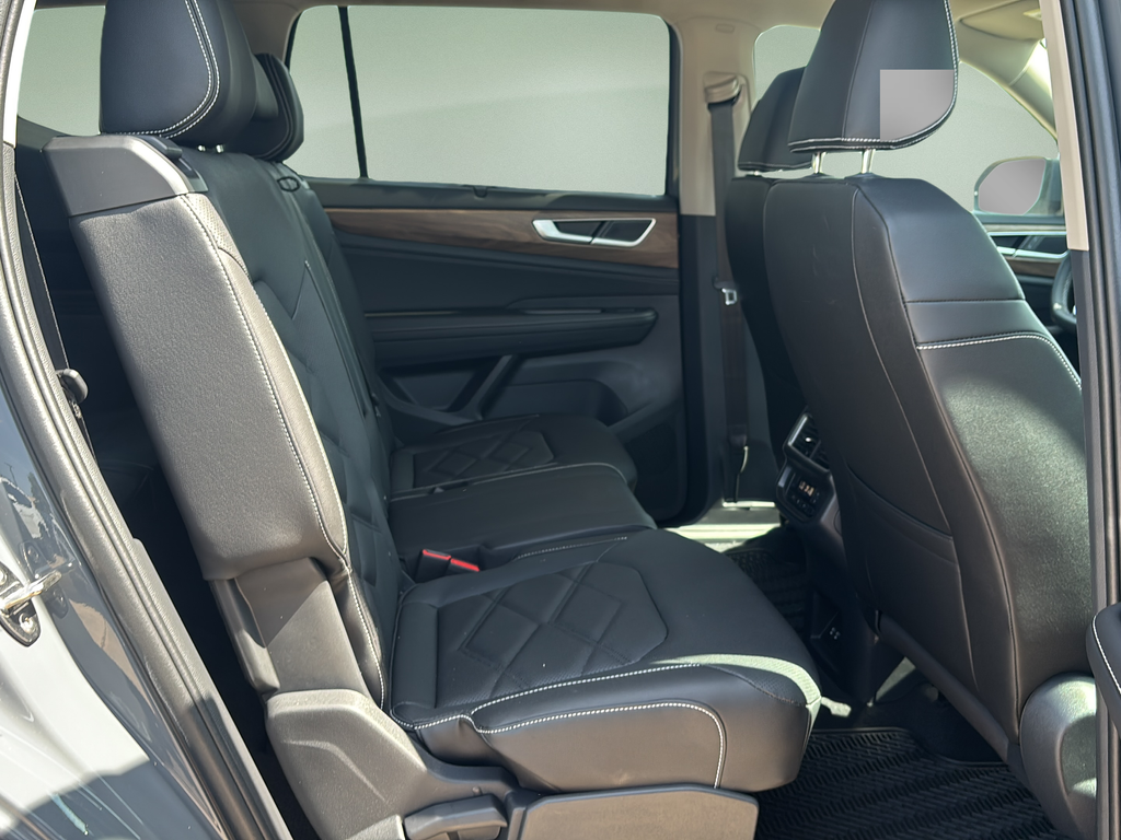 New 2026 Gray Volkswagen 2.0T SE w/Technology image 13