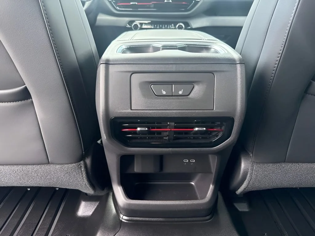 Used 2026 Black Chevrolet Trail Boss - Max Range image 13