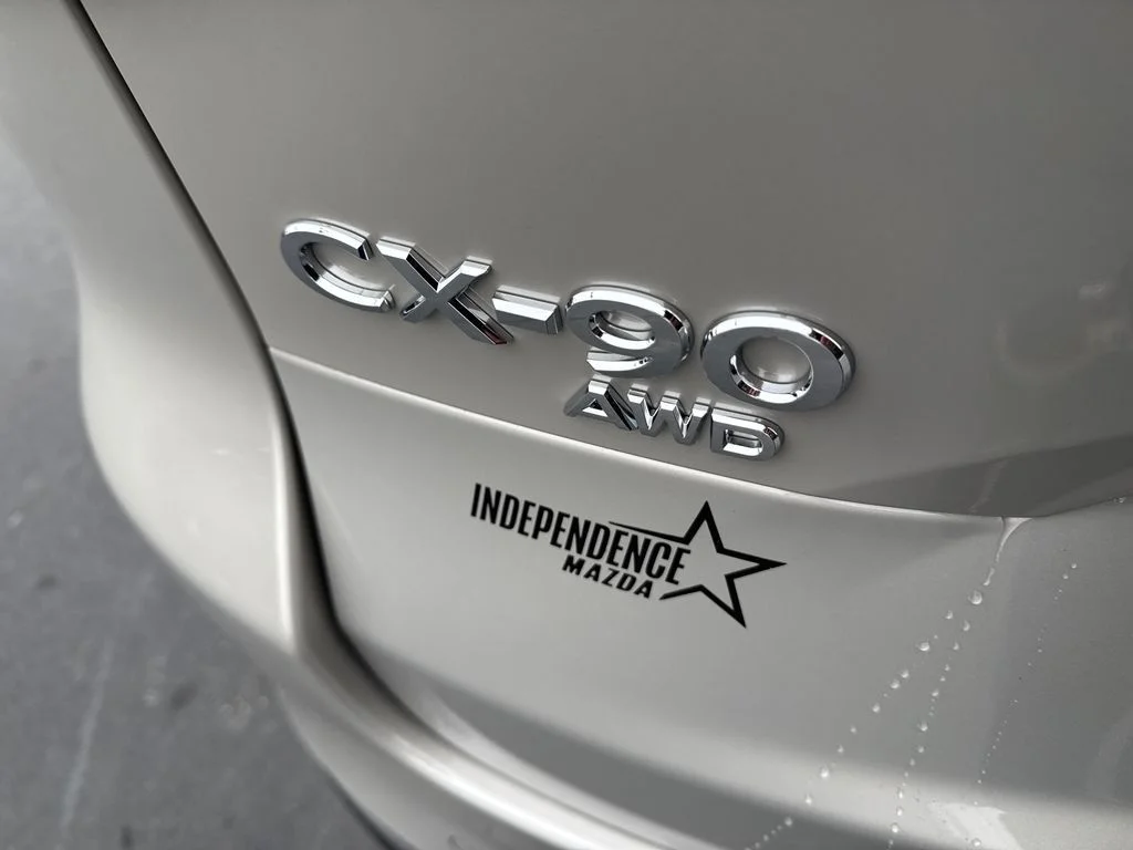New 2026 Platinum Mazda 3.3 Turbo Preferred image 31
