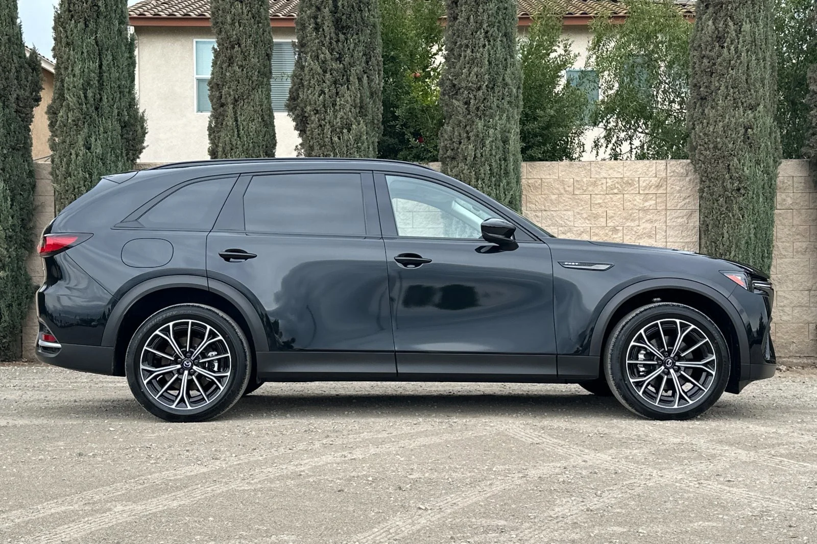 New 2025 Mazda CX-70 Plug-In Hybrid Premium AWD SUV in Modesto