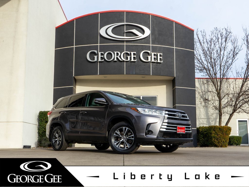 2019 Toyota Highlander LE