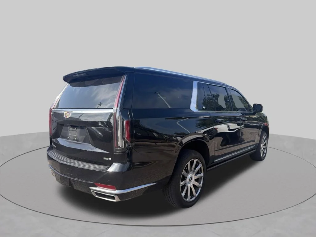 Used 2023 BLACK RAVEN Cadillac RWD Premium Luxury Platinum image 6