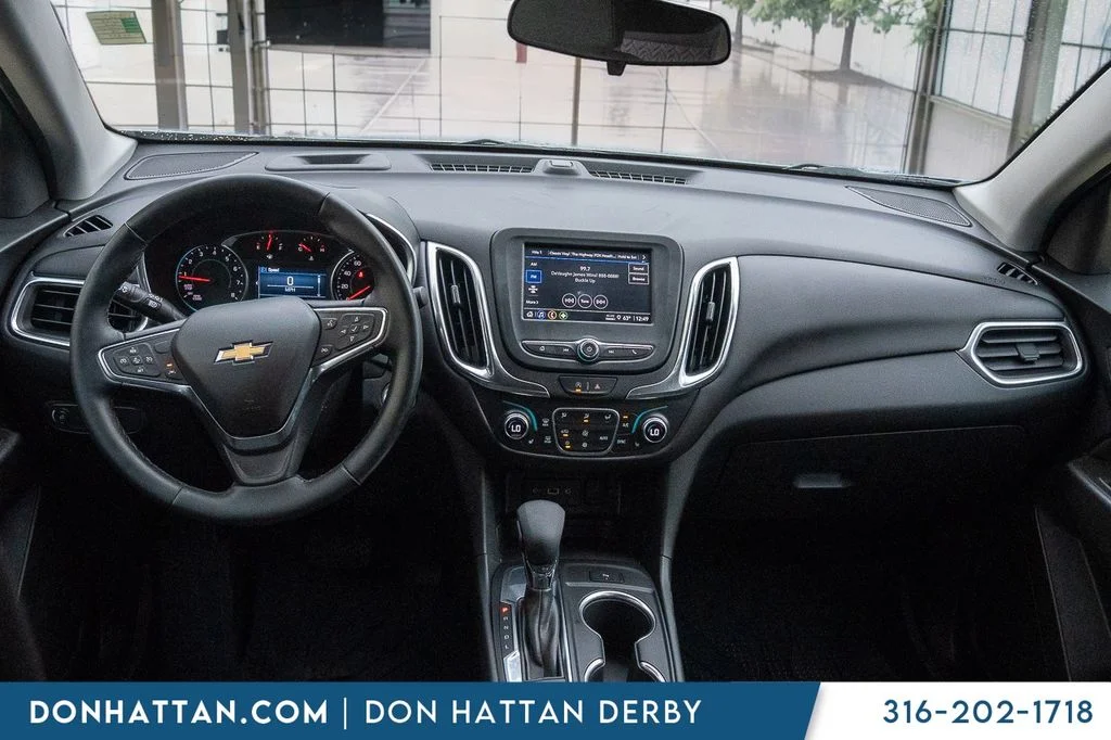 Used 2024 Gray Chevrolet LT image 4