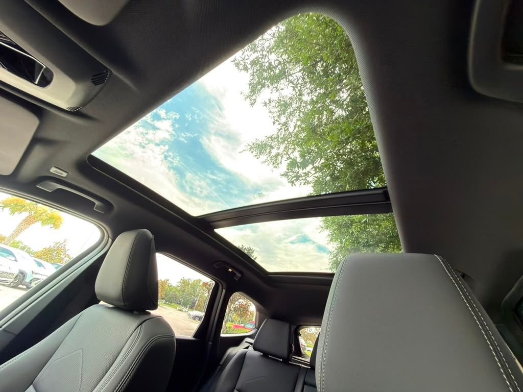 New 2026 Silver BMW xDrive28i image 22
