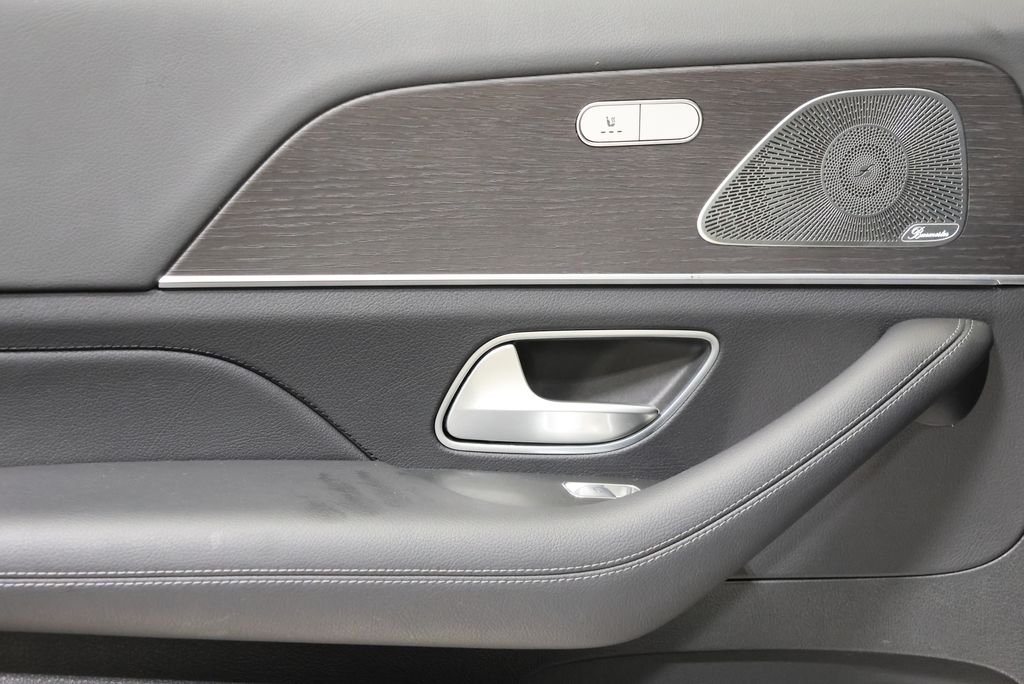 Certified Used 2024 Polar White Mercedes-Benz GLE 450 image 44