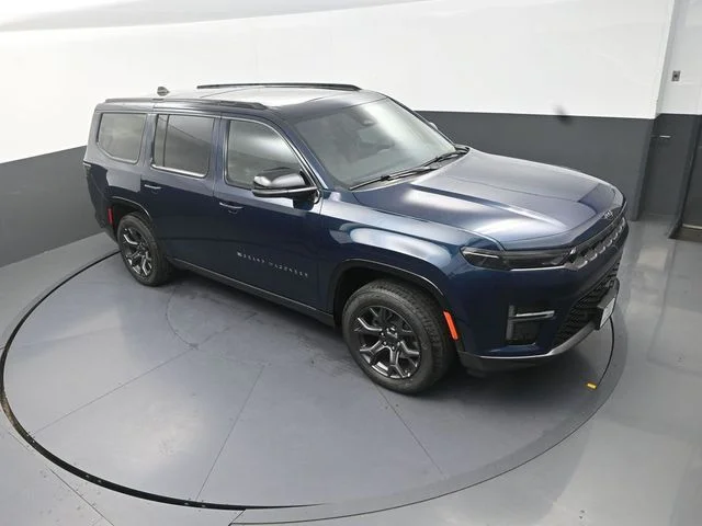 New 2026 Fathom Blue Pearl-Coat Exterior Paint Jeep Limited Altitude image 11
