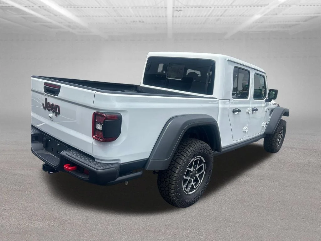 New 2026 Bright White Clear-Coat Exterior Paint Jeep Rubicon image 5