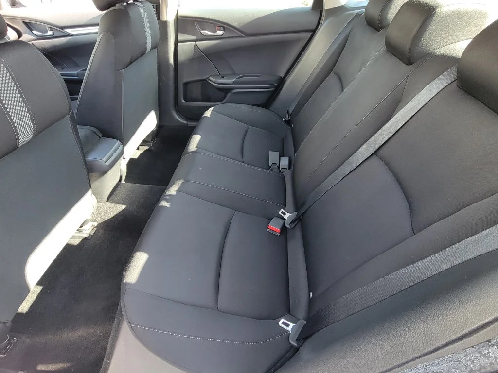 Used 2016 Lunar Silver Metallic Honda LX image 12