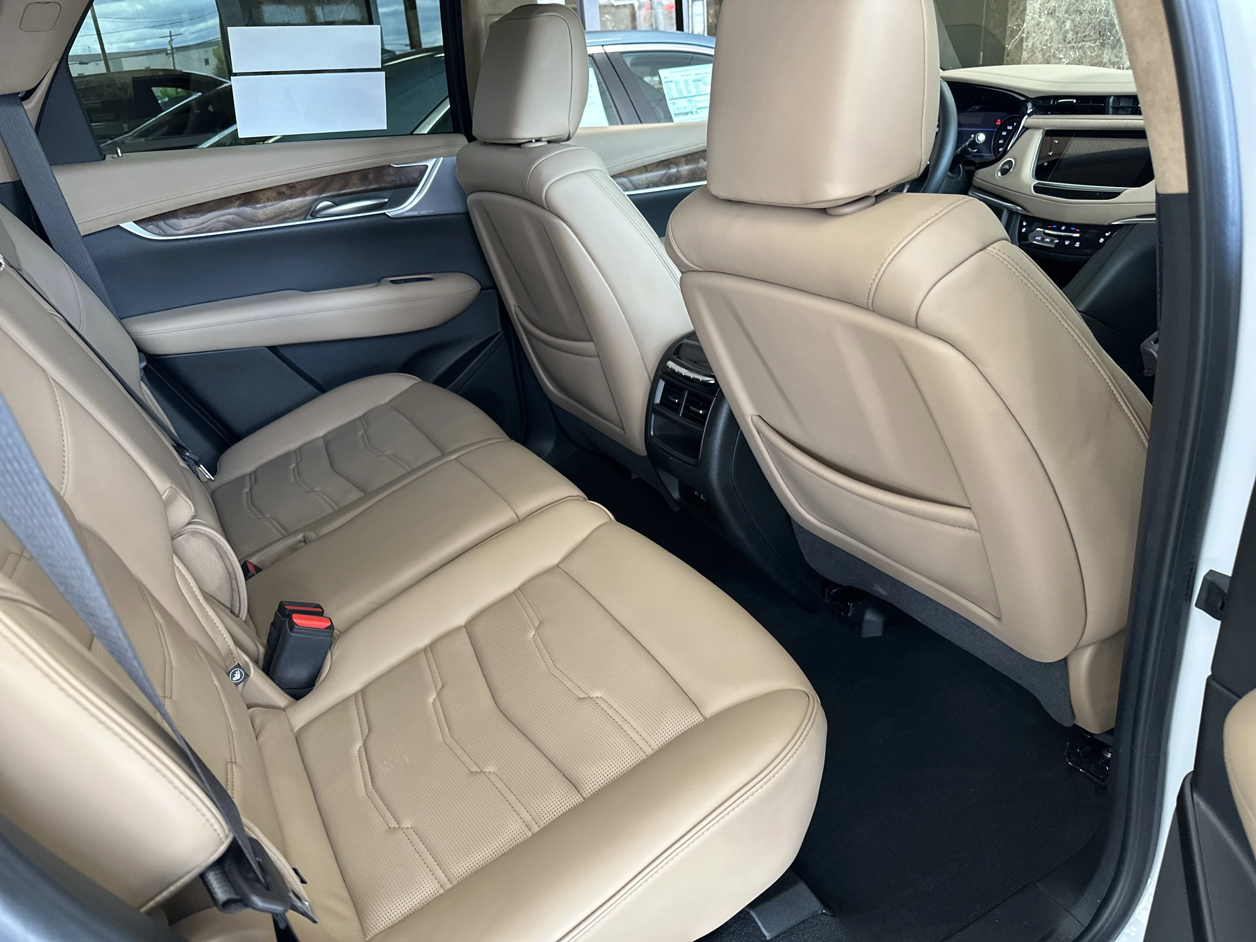 Used 2024 Crystal White Tricoat Cadillac AWD Premium Luxury image 15
