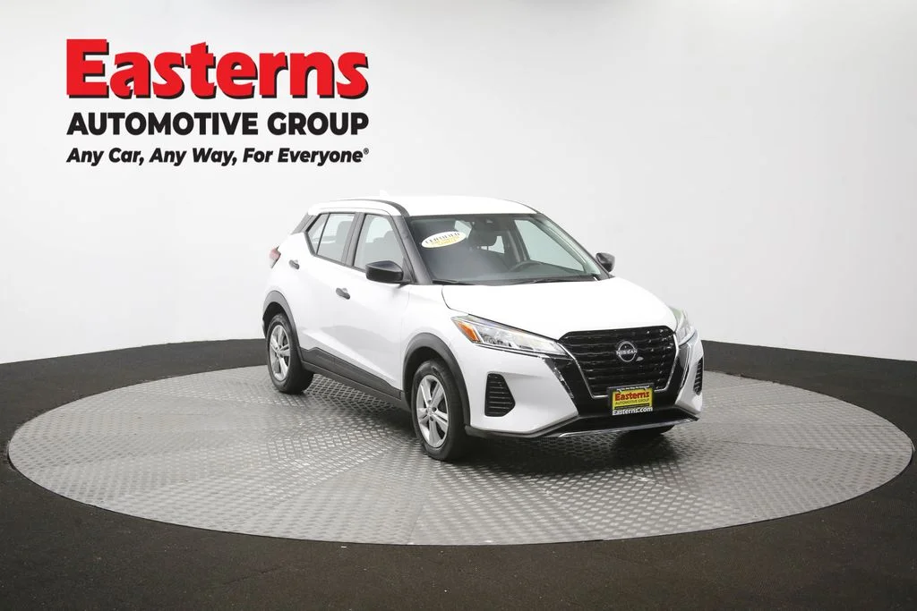 Used 2024 White Nissan S image 49