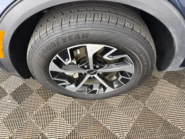 Used 2024 Blue Kia EX image 30