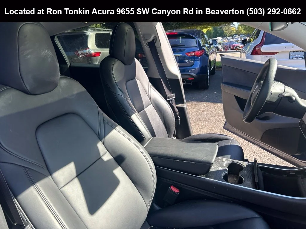 Used 2020 Deep Blue Metallic Tesla Long Range image 13