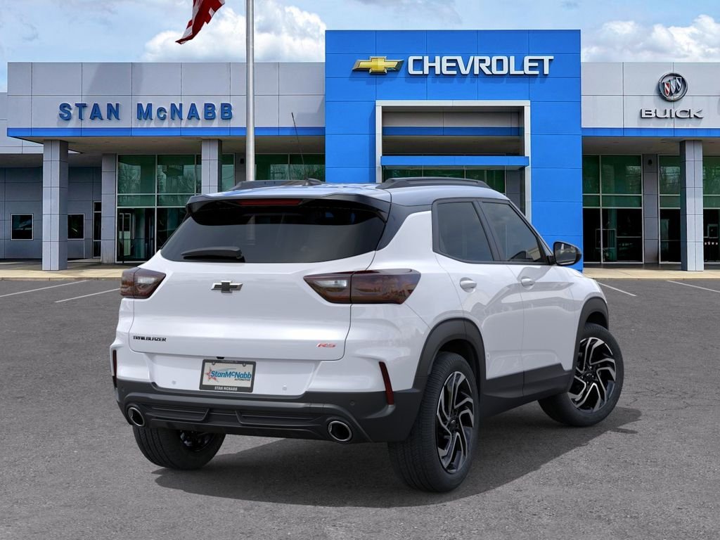 New 2026 Iridescent Pearl Tricoat Chevrolet RS image 4