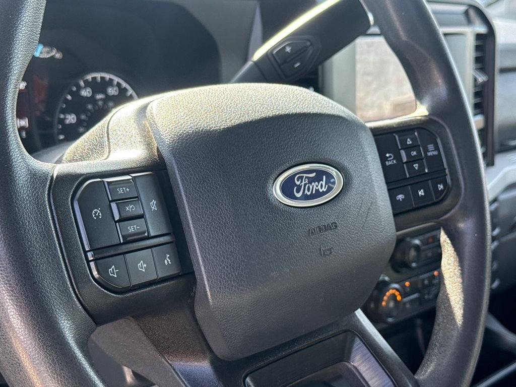Used 2025 White Ford XLT image 29
