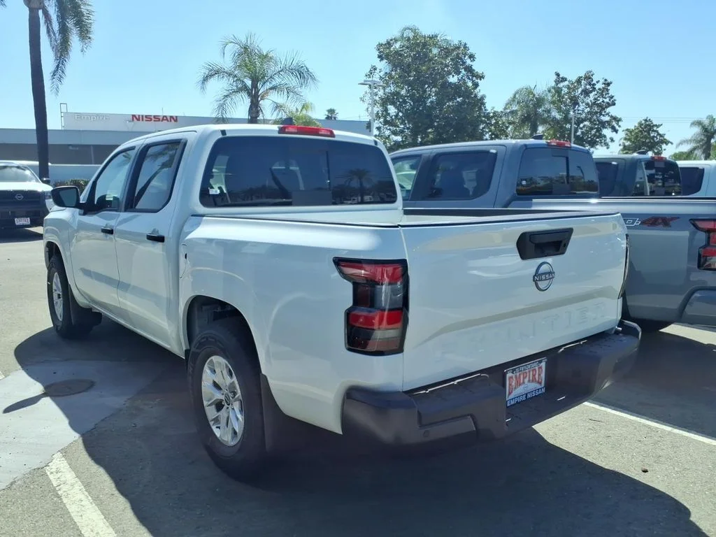 New 2026 Glacier White Nissan Crew Cab S image 12