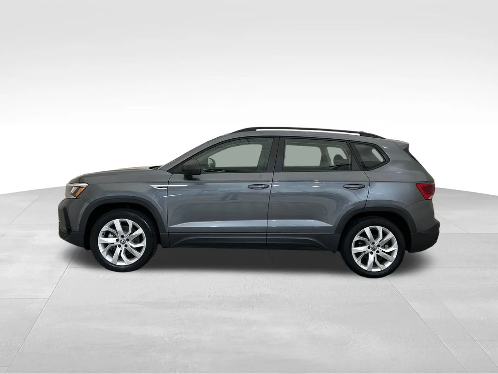 Used 2023 Gray Volkswagen 1.5T S image 2