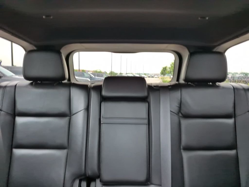 Used 2022 White Jeep Limited image 31