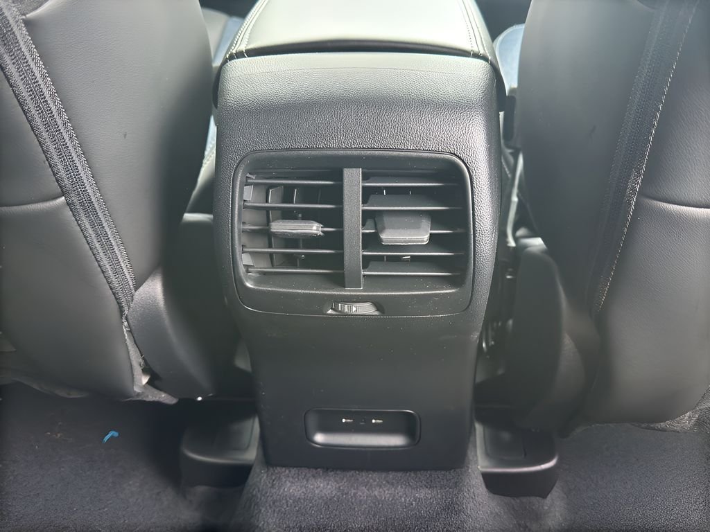 New 2026 Azure Gray Metallic Tri-Coat Ford Outer Banks® image 30