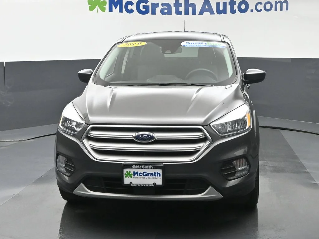 Used 2019 Gray Ford SE image 6