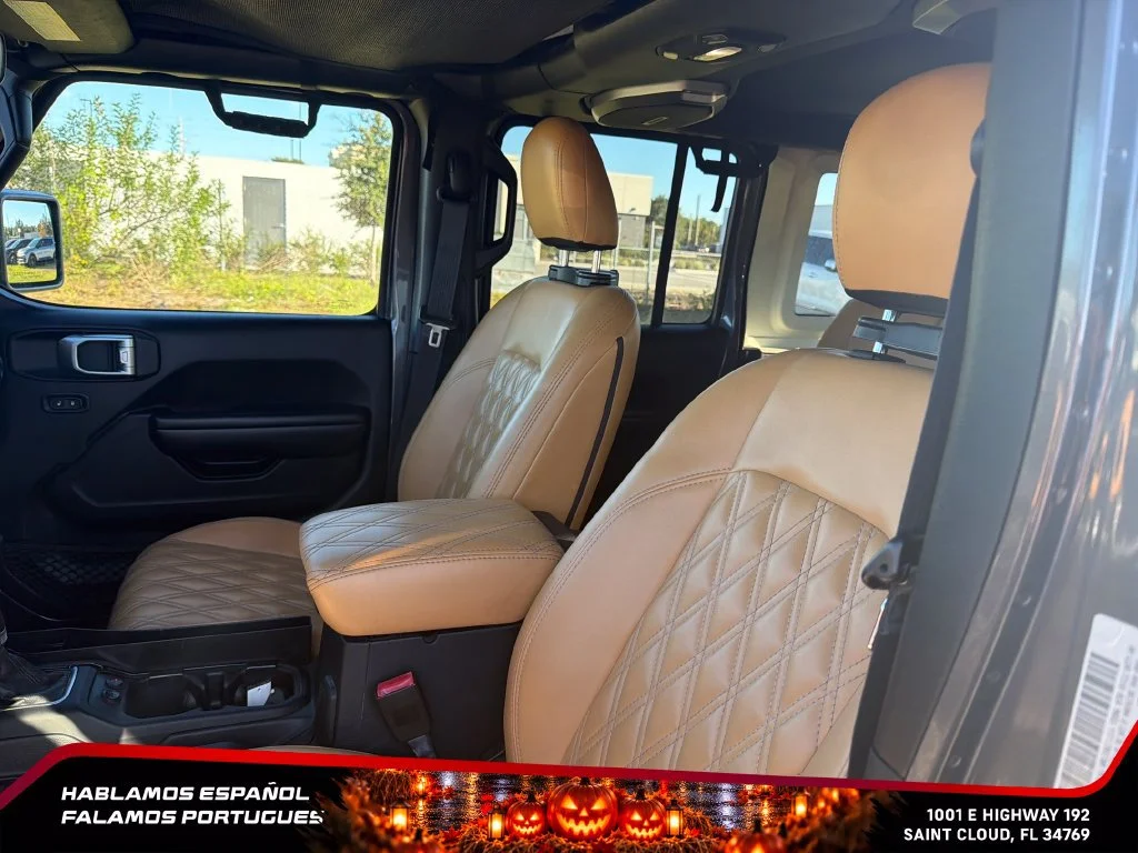 Used 2018  Jeep Sport S image 14
