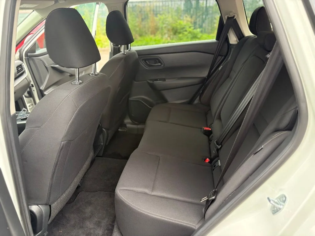 Used 2024 White Nissan S image 16