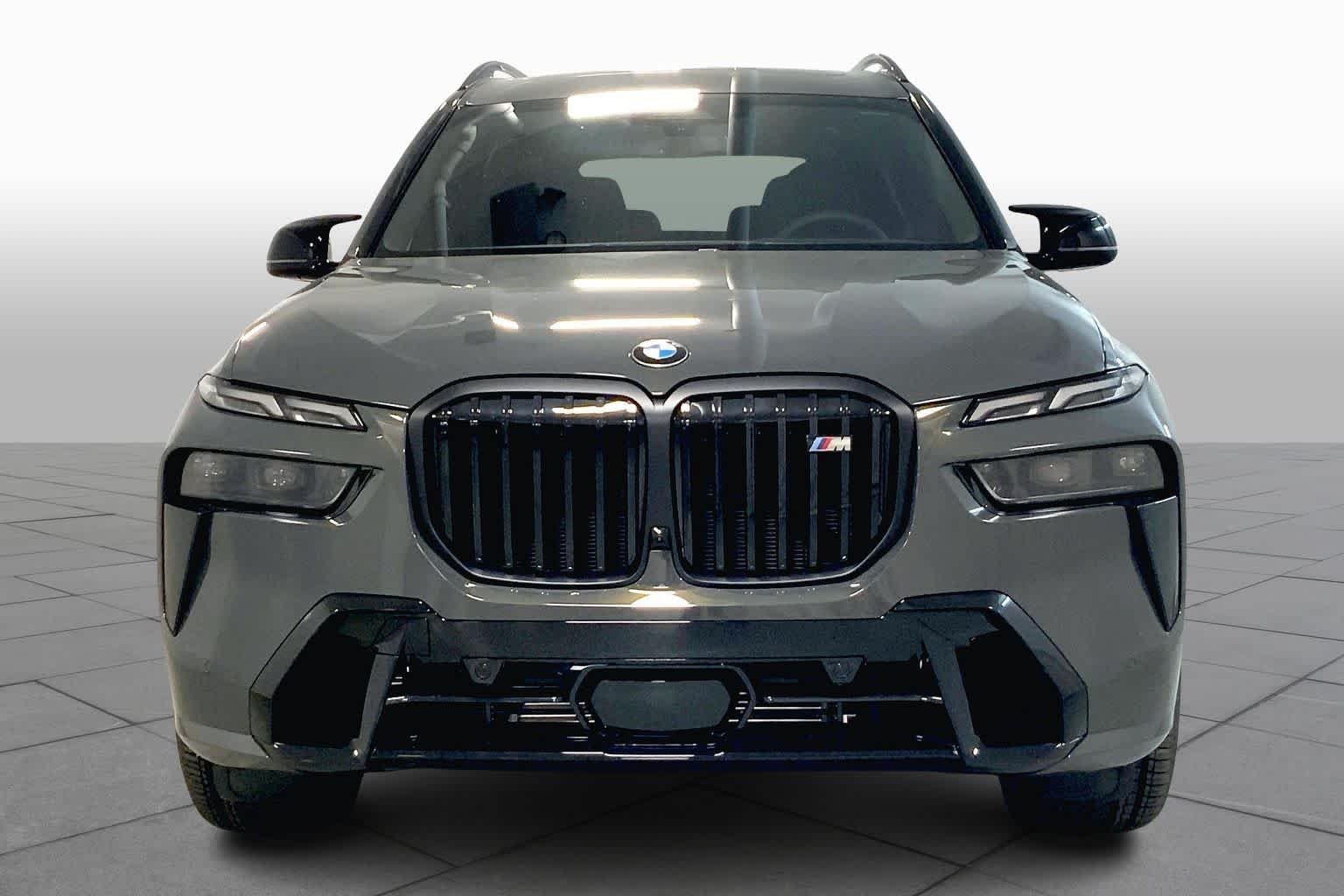 2026 Bmw X7 M60i photo 2