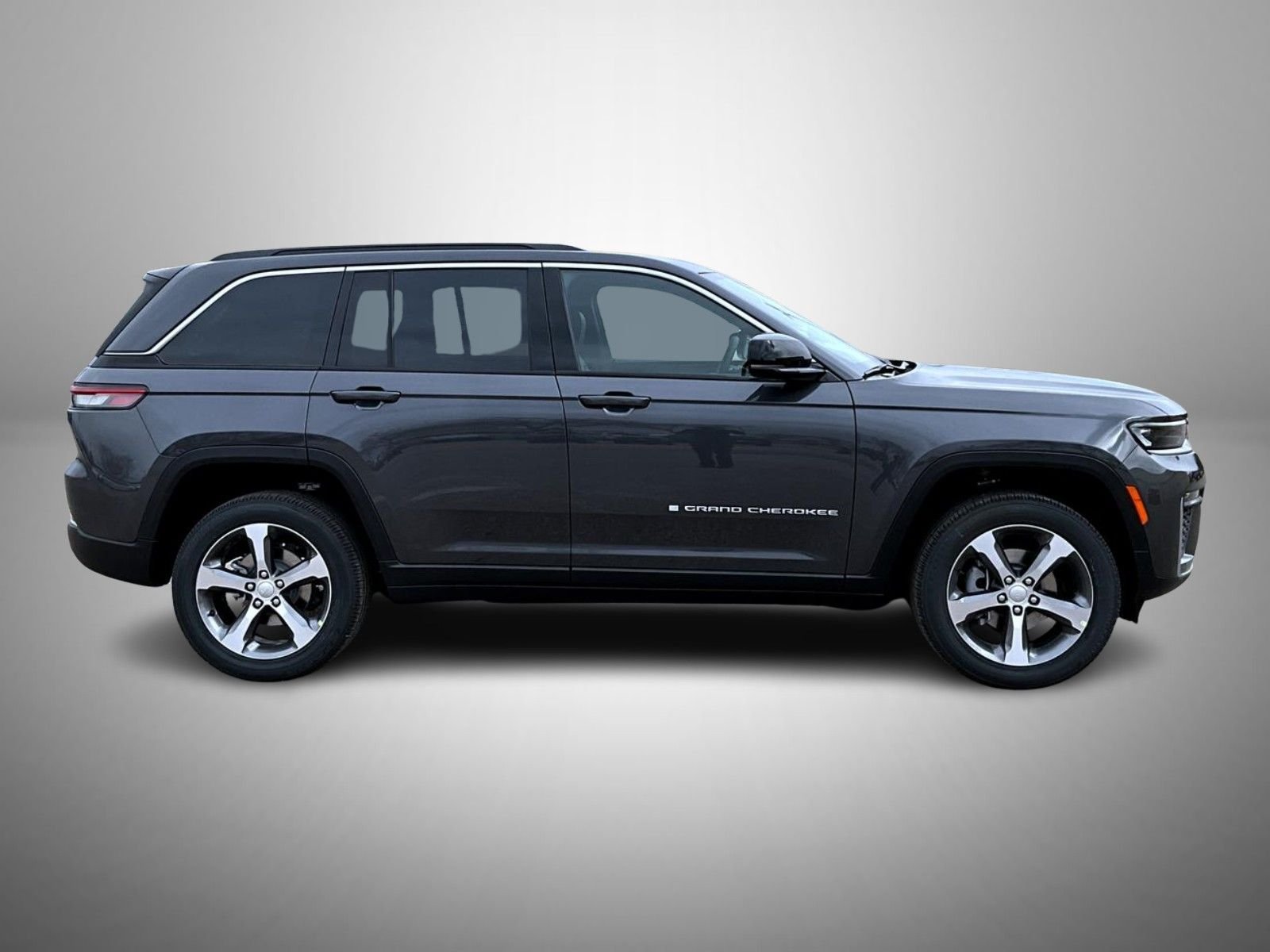 New 2026 Baltic Gray Metallic Clearcoat Jeep Limited image 4