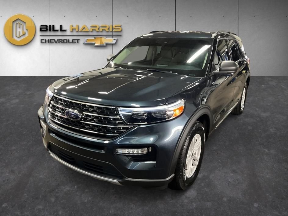 Used 2024 Blue Ford XLT image 1
