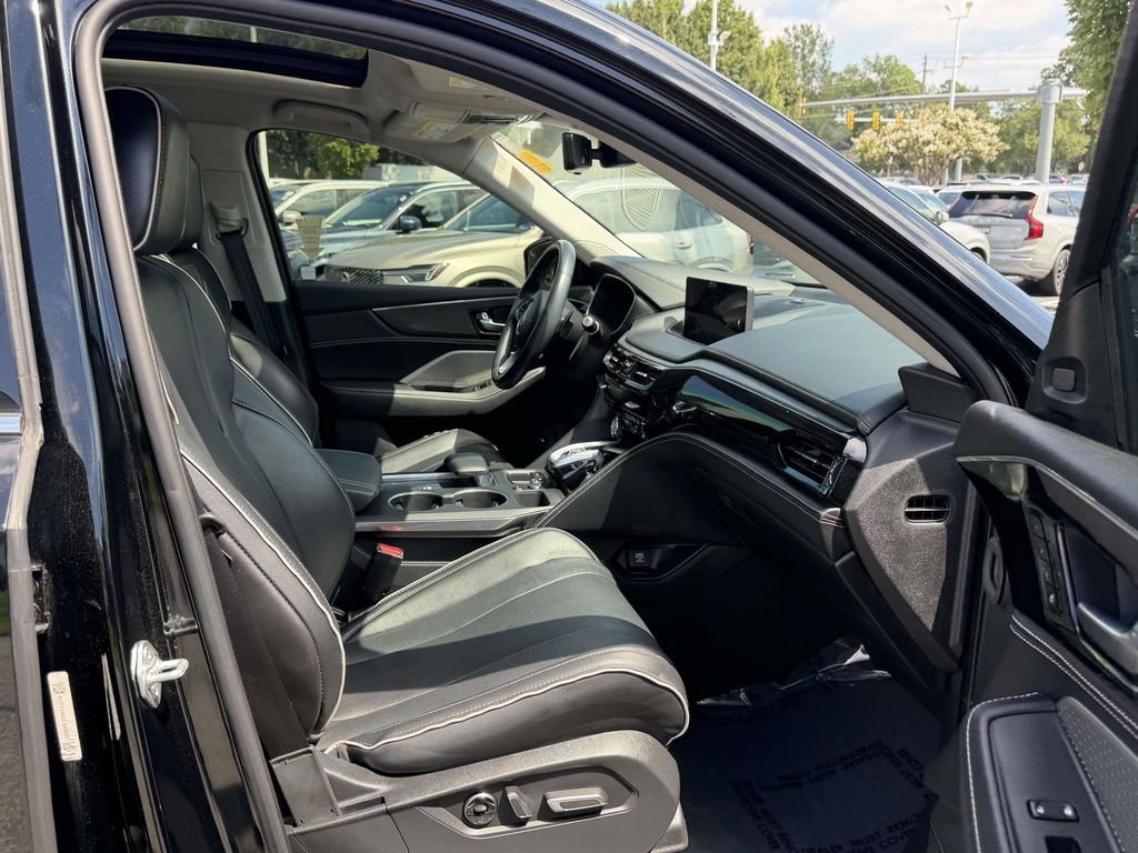 Used 2022 Black Acura Advance image 12