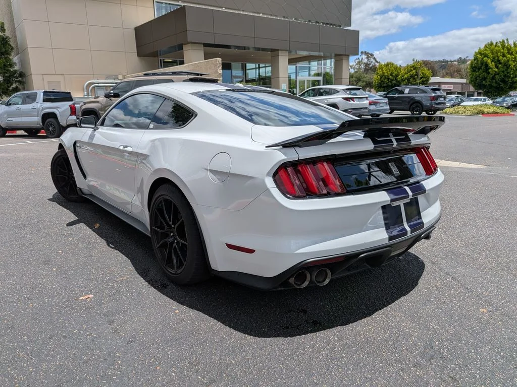 Used 2020 White Ford Shelby GT350 image 4