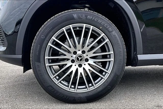 New 2026 Mercedes-Benz GLC GLC 300 4D Sport Utility