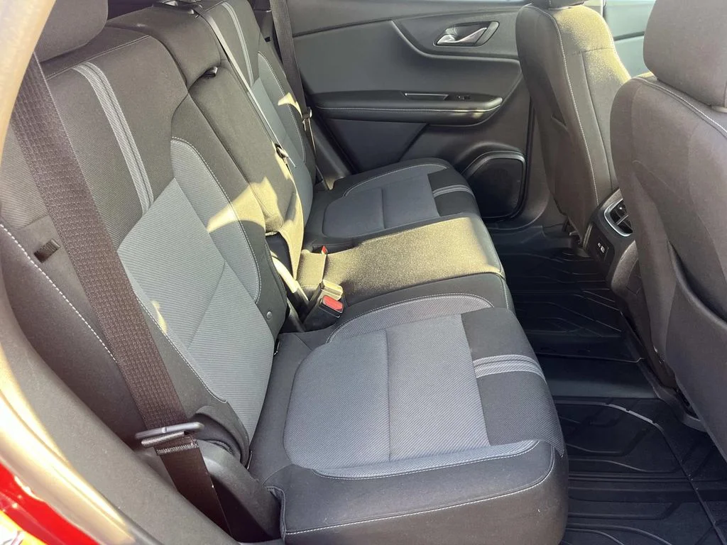 Used 2024 Radiant Red Tintcoat Chevrolet 2LT image 27