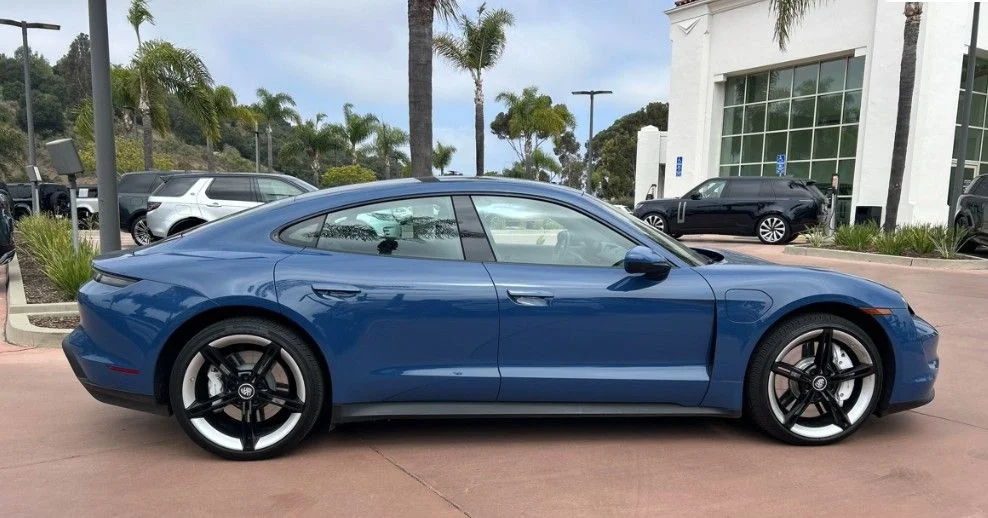 Used 2021 Blue Porsche 4S image 2