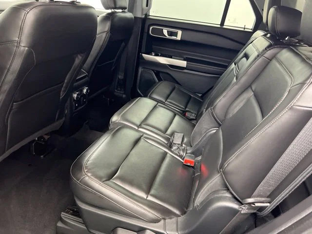 Used 2022 Silver Ford XLT image 10