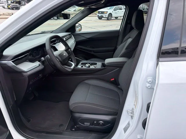 New 2026 White Jeep Laredo image 11