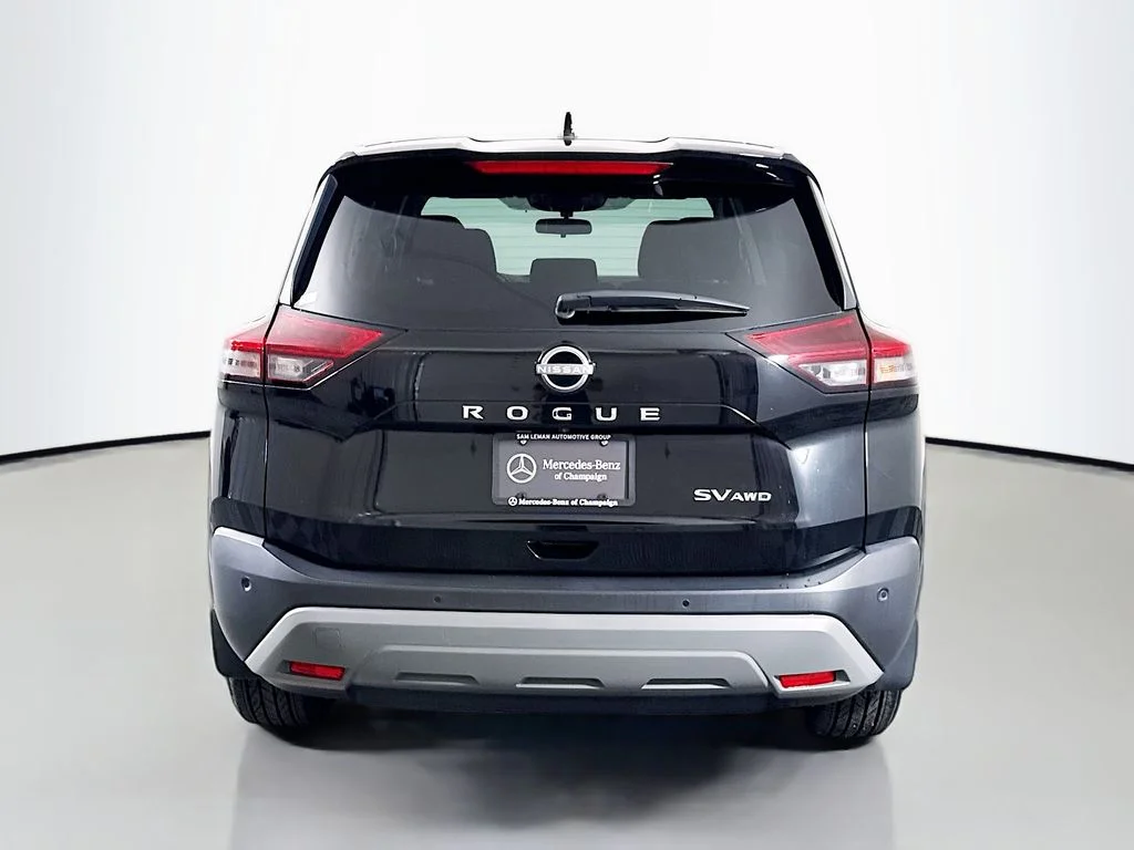 Used 2023 Black Nissan SV image 6