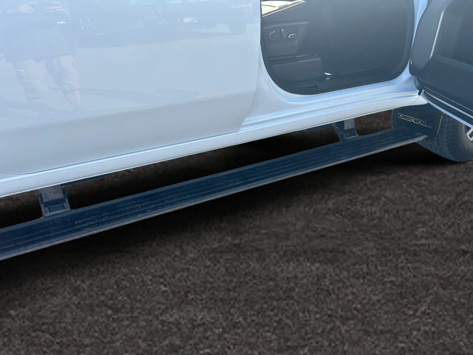 New 2026 Glacier White Tricoat GMC Denali Ultimate image 12