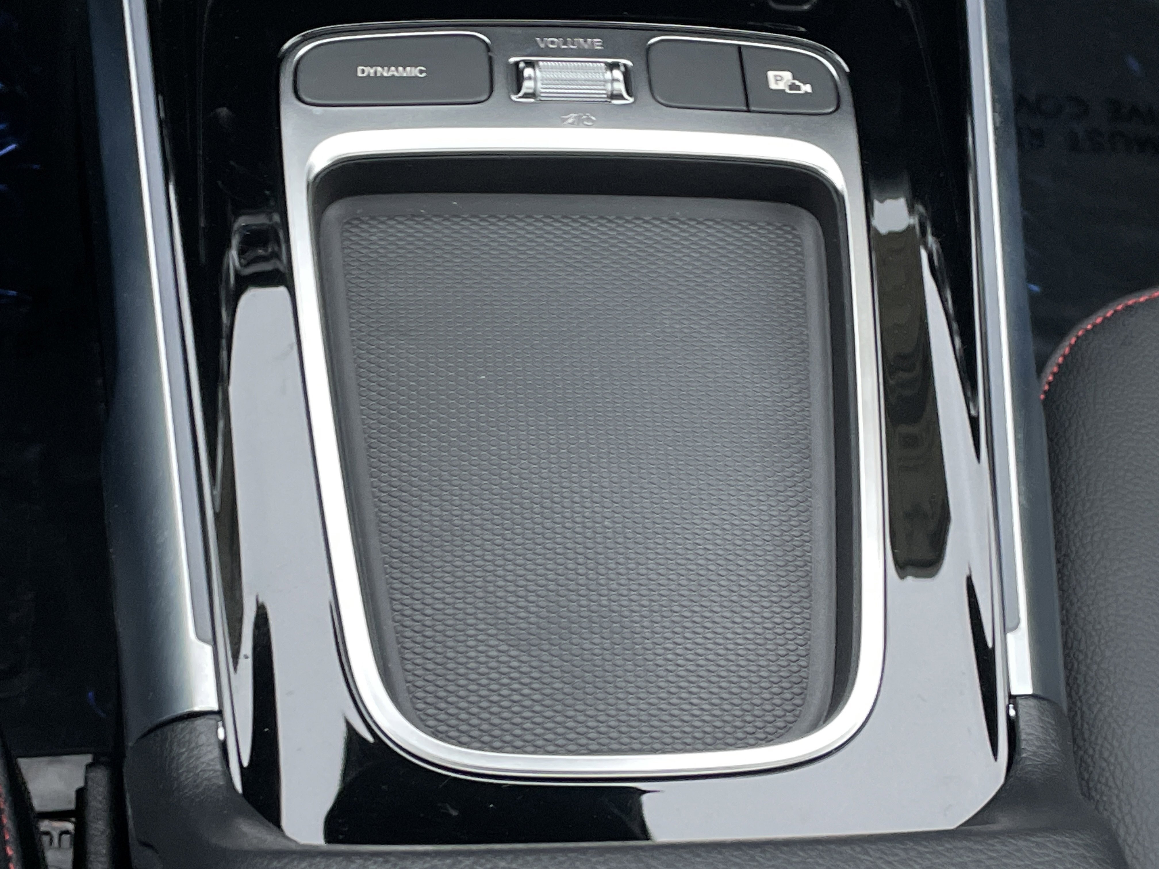 New 2026 Mountain Grey Metallic Mercedes-Benz AMG® GLB 35 4MATIC® SUV image 31
