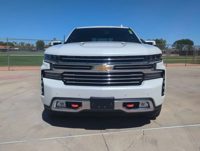 Used 2020 Beige Chevrolet High Country image 3
