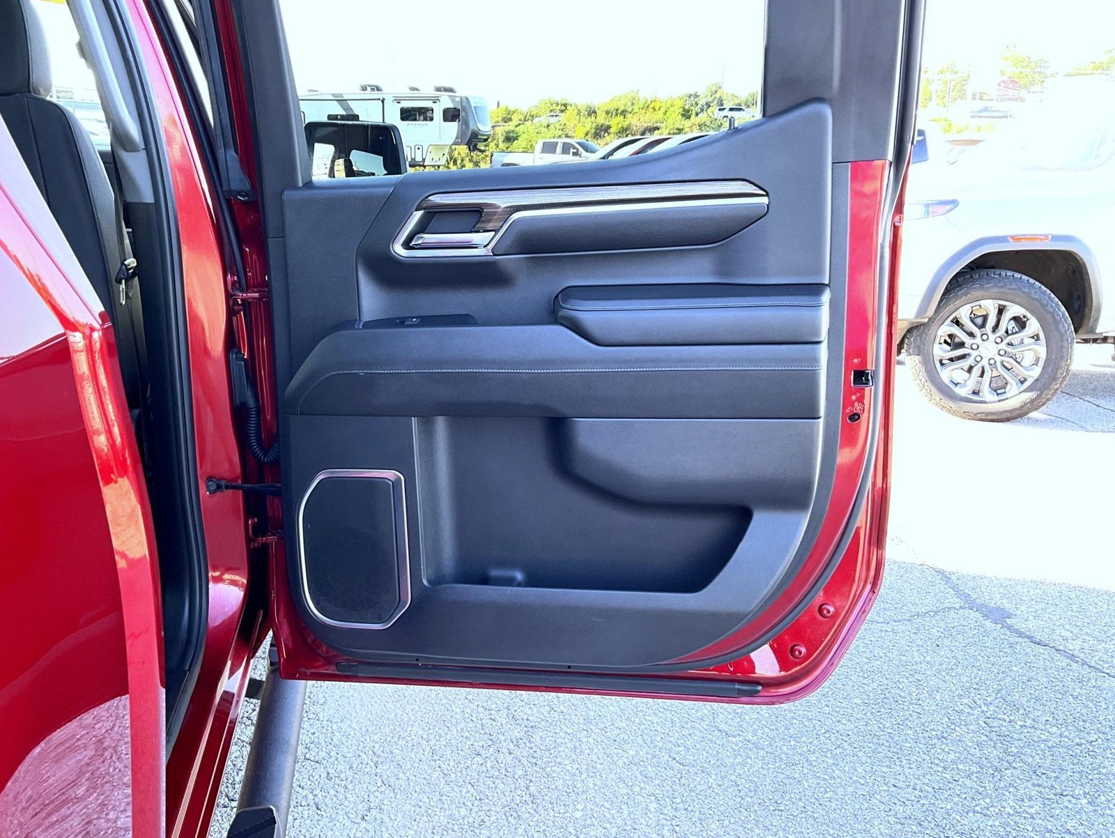 Used 2024 Red Chevrolet RST image 17