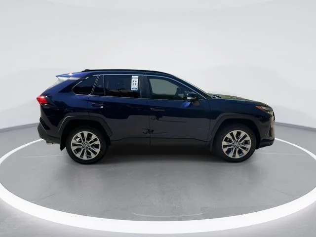 Used 2025 Blue Toyota XLE Premium image 9