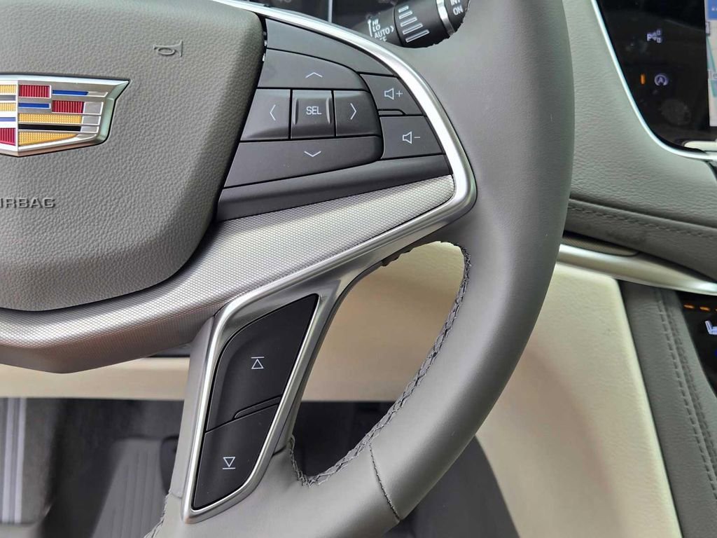 New 2026 Crystal White Tricoat Cadillac Premium Luxury image 24