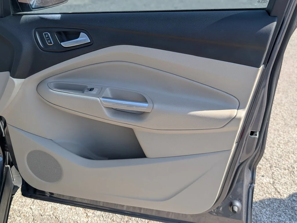 Used 2013 Gray Ford SEL image 27