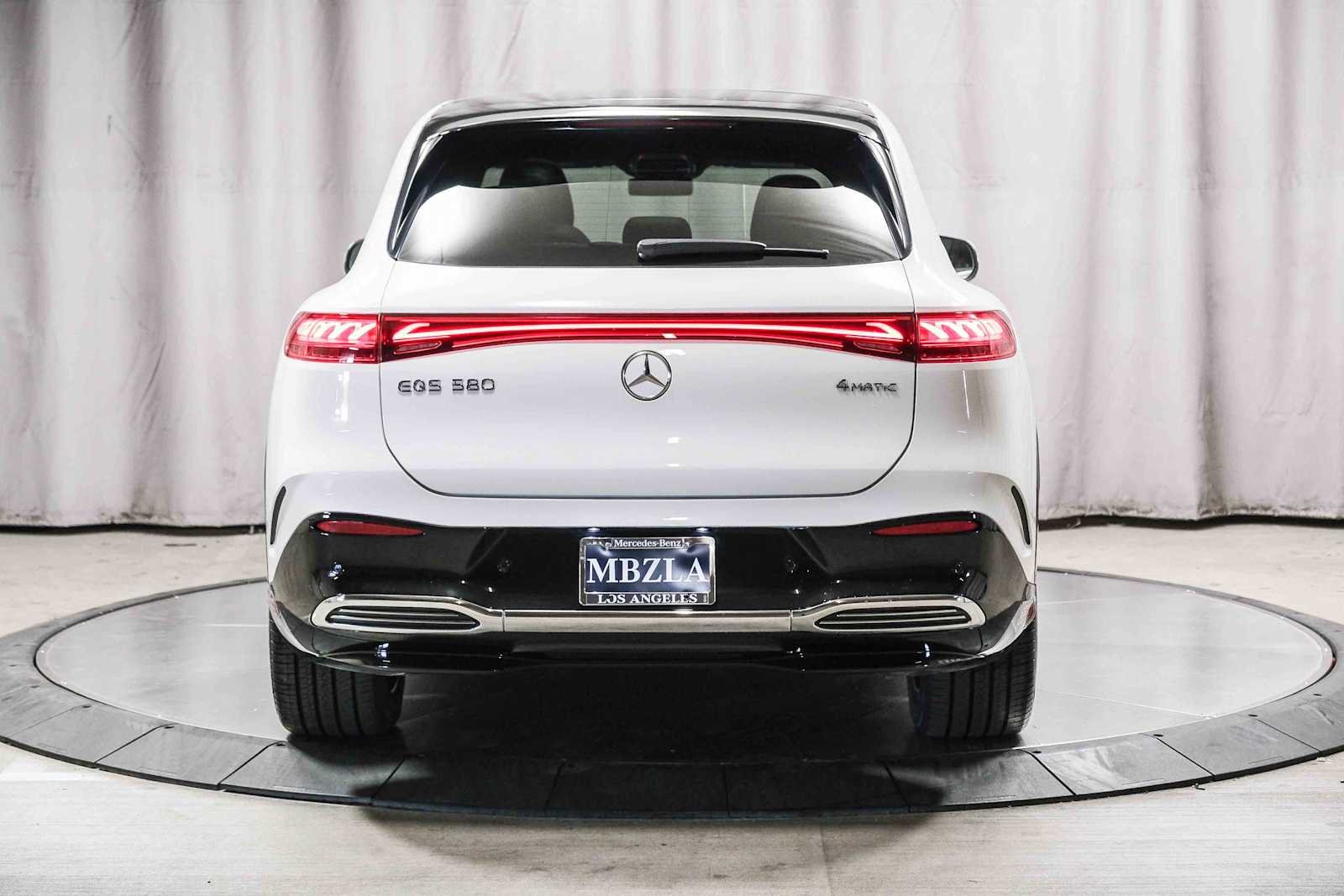 Certified Used 2023 Polar White Mercedes-Benz EQS 580 image 3
