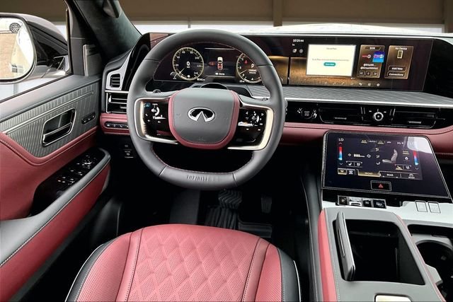 New 2026 2T RADIANT WHIT INFINITI AUTOGRAPH image 5